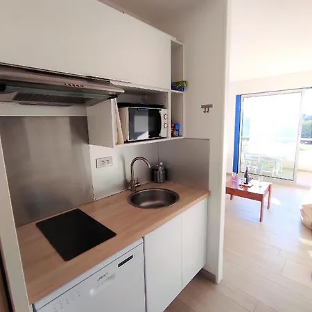 ꔣᨐ La Au Bout Du Jardin - Parking Prive - Wifi ᨐꔣ *